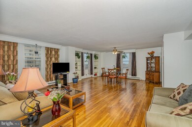 St. Paul at Chase Condominiums unit 1010, Baltimore, MD 21202 - photo 3