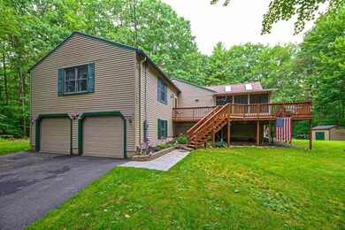 8 Beaver Pond Rd, Kingston, NH 03848 - photo 2