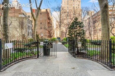 The Cloister unit 510, New York, NY 10017 - photo 7