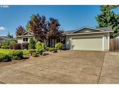 2790 32nd St, Springfield, OR 97477 - photo 2
