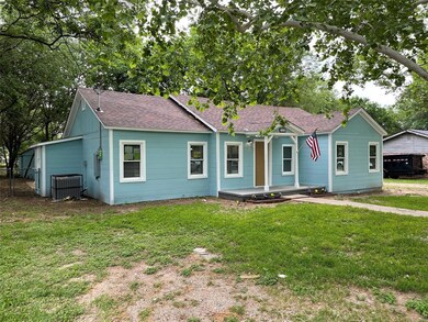 215 S Tower St, Weatherford, TX 76086 - photo 3