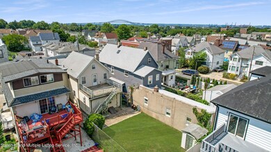 397 Broadway, Staten Island, NY 10310 - photo 5