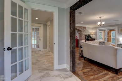 202 Locksley-7