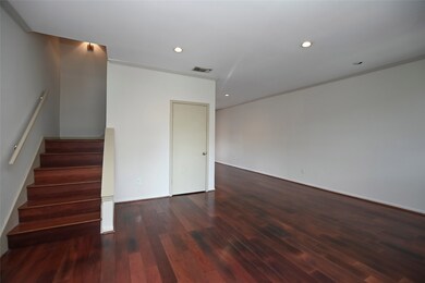 1201 Mcduffie St unit 160, Houston, TX 77019 - photo 4
