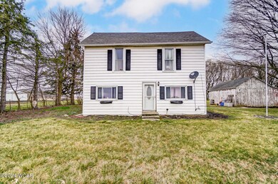 22831 Clay Rd, Wapakoneta, OH 45895 - photo 2