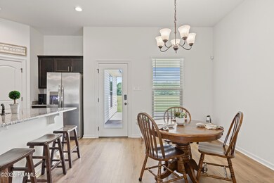 208Crescent-40