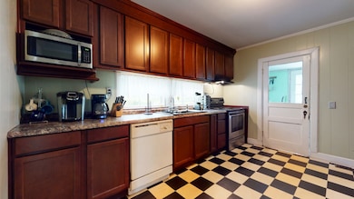 415 Elliott St, Shelbyville, TN 37160 - photo 6