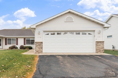 170 24th Place NW, Owatonna, MN 55060 - photo 2