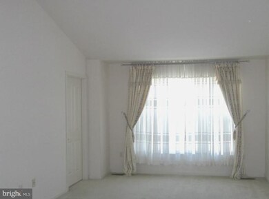 9516 Midaro Ct, Nottingham, MD 21236 - photo 3