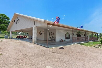 1094 Southwoods Dr, Fredericksburg, TX 78624 - photo 3