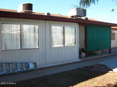 1209 S Hall 008