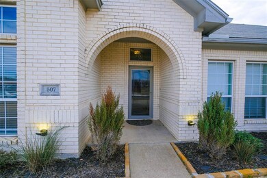 507 W Park Ave, Weatherford, TX 76086 - photo 2