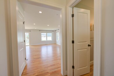 33 Black Sparrow Dr, Portland, ME 04102 - photo 7