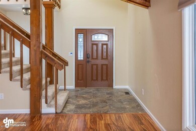 03-Front Entry_DMD_7238