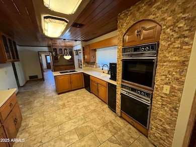 14043 N 64th Dr, Glendale, AZ 85306 - photo 5