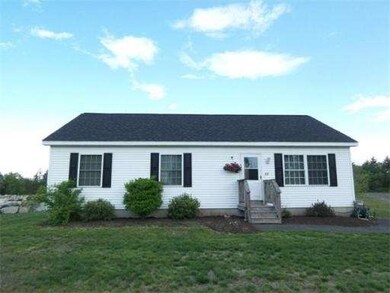 36 Robin Ln, Orange, MA 01364 - photo 2