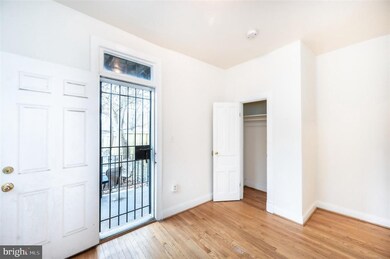 1427 1st St NW unit B, Washington, DC 20001 - photo 3