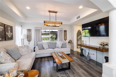 10012 Reseda Blvd unit B, Northridge, CA 91324 - photo 5