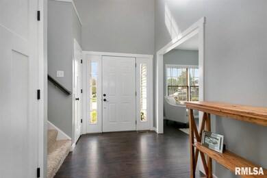 716 N Meadows Ct, Davenport, IA 52806 - photo 5