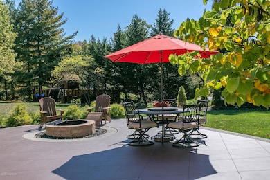 10312 Sterling Springs Rd-68