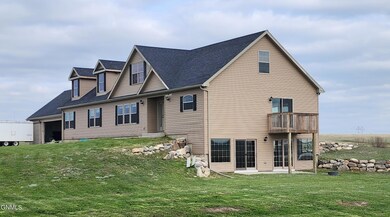 14966 Cochise St, Williston, ND 58801 - photo 2