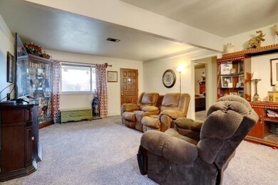 1105 Simpson Dr, Hurst, TX 76053 - photo 5