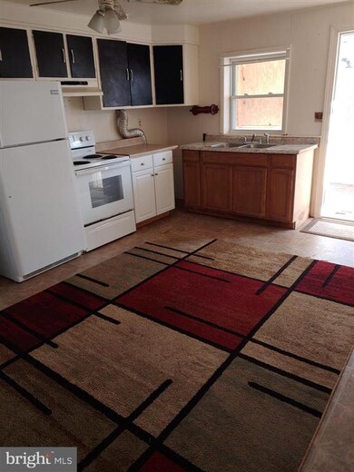 44588 Reeder Sanders Ln unit B, Hollywood, MD 20636 - photo 4