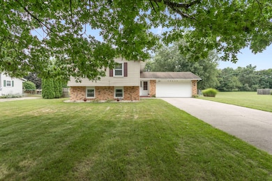 25056 Cherry St, Edwardsburg, MI 49112 - photo 2