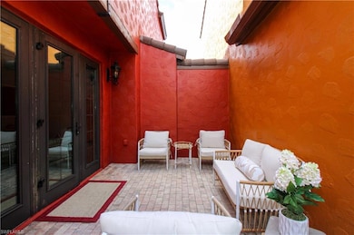 9025 Alturas St unit 3102, Naples, FL 34113 - photo 4