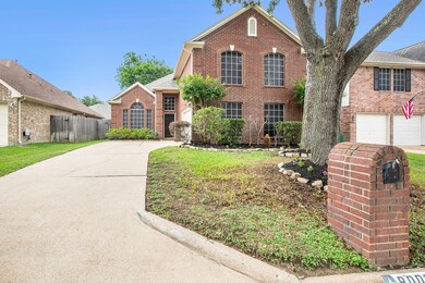 8006 Makaha Cir, Houston, TX 77095 - photo 2