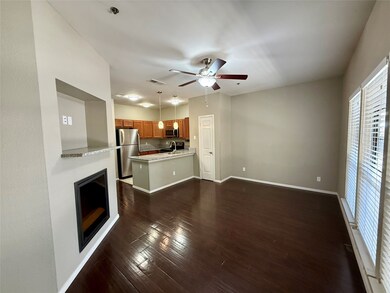 4800 W Lovers Ln unit 303C, Dallas, TX 75209 - photo 4