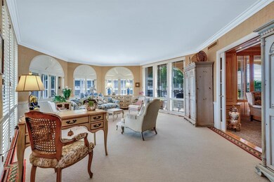 200 Bradley Pl Apt 301 Palm-large-008-00