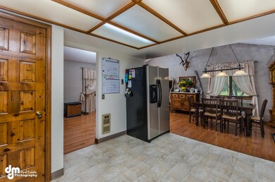 2300 E Village Lp Wasilla AK-large-005-K