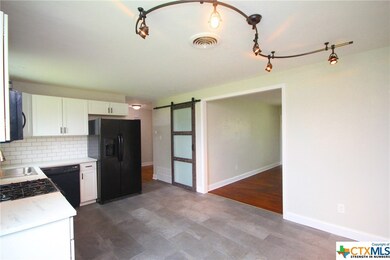 115 North Dr, Copperas Cove, TX 76522 - photo 5