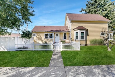 2130 Mcdougall Ave, Everett, WA 98201 - photo 5