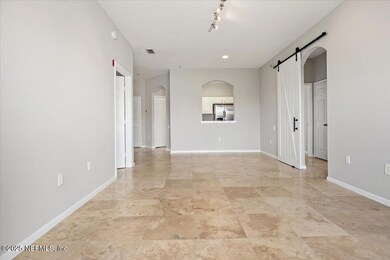 06-Living & Dining Room