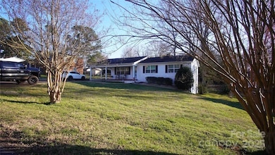 1206 Spring Dr, Shelby, NC 28150 - photo 2