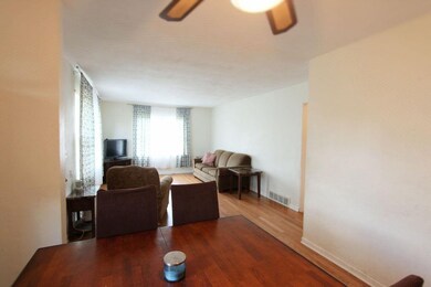 54871 Tulip Rd, New Carlisle, IN 46552 - photo 4