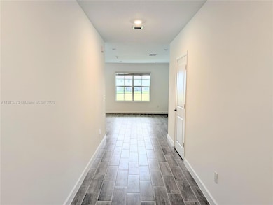 19465 Whispering Creek Rd, Loxahatchee, FL 33470 - photo 3