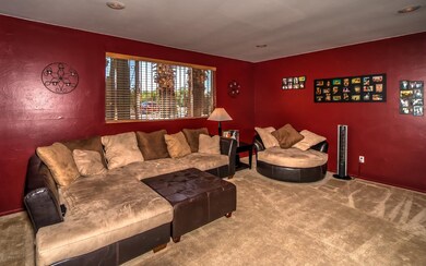 02 Living Room 8922 bal