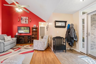 220 Gentry Ln, Mount Washington, KY 40047 - photo 4