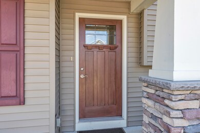 5850-Chartres-Way-East-Lansing-MI-4