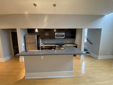 High-end kitchen with island