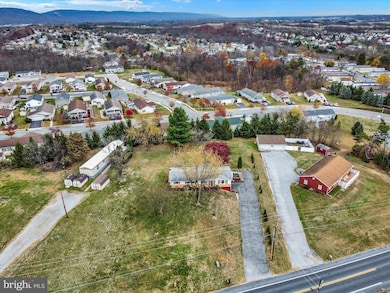 201 Cranes Gap Rd, Carlisle, PA 17013 - photo 4