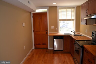 51 S Carrollton Ave, Baltimore, MD 21223 - photo 4