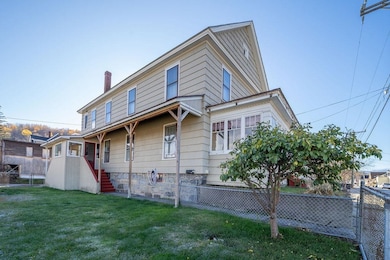 534 Champlain St, Berlin, NH 03570 - photo 7