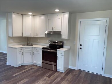 101-103 N Eighth St unit 301, Allentown, PA 18101 - photo 3