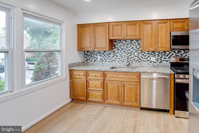 1985 Mayflower Dr, Woodbridge, VA 22192 - photo 4