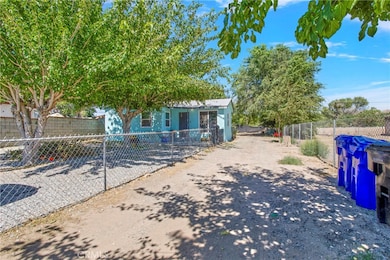 16828 E St, Victorville, CA 92395 - photo 2