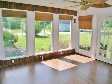 23 Huntington Rd, Richmond, VT 05477 - photo 6